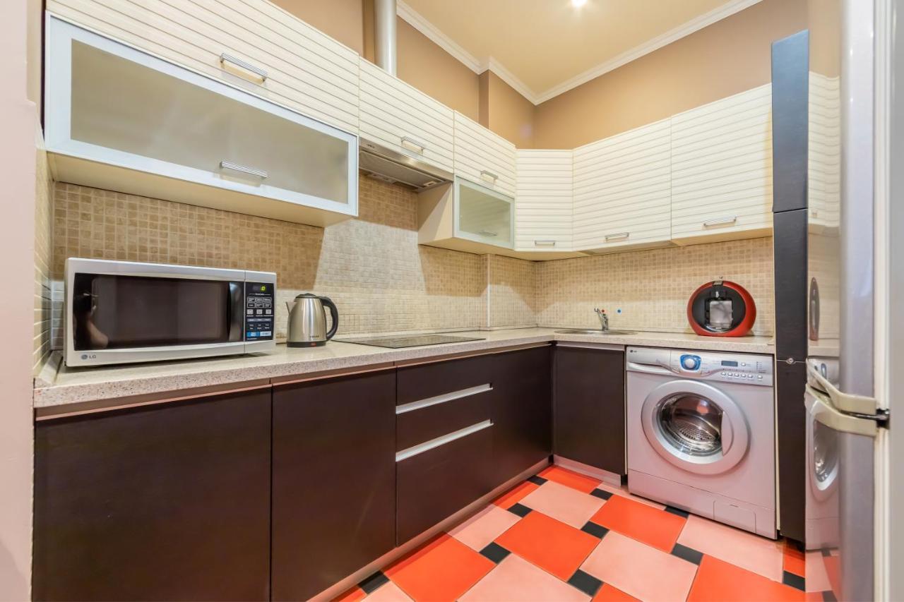 Трехкомнатная Квартира На Крещатике Kiev Extérieur photo